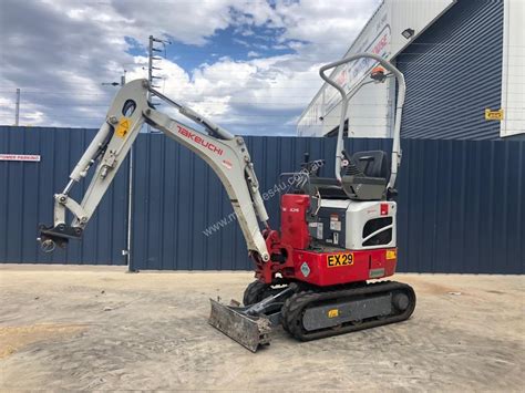 tekashki mini excavator|used takeuchi mini bucket.